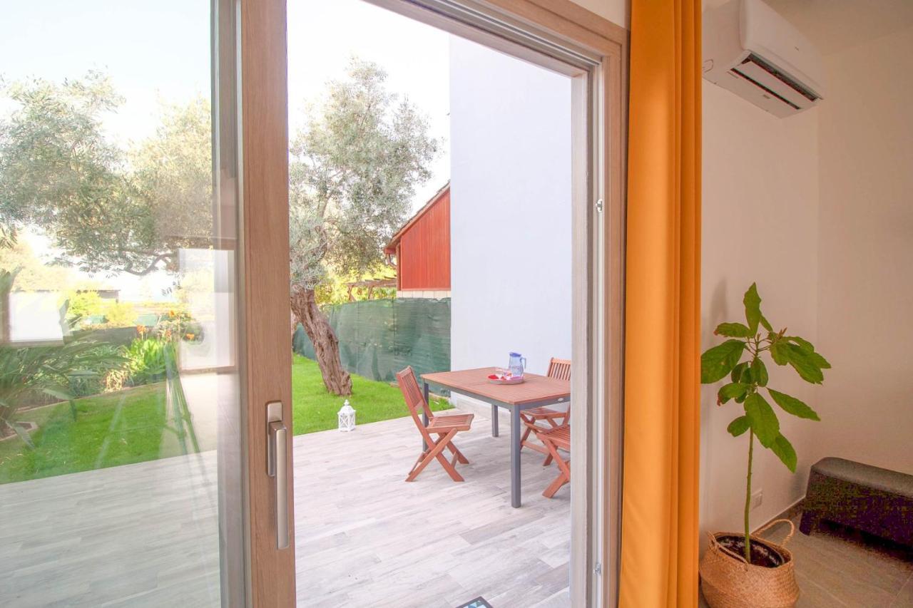Domek Villa A 100Mt Dalla Spiaggia Capoterra Exterior foto